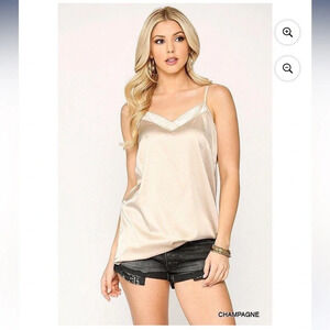 NWOT Gigio Plus Champagne Gold Sheer Adjustable Strap Camisole Side Slits 1X